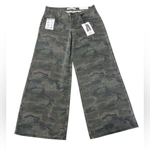 New! REFRAIN LOS ANGELES WIDE LEGS SIZE 9/29 Camo Print